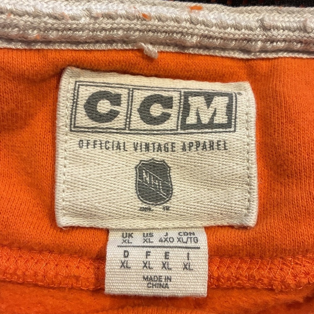 CCM Philadelphia Flyers NHL Lace Up Hoodie Mens XL Orange Black Sweatshirt - Picture 6 of 7